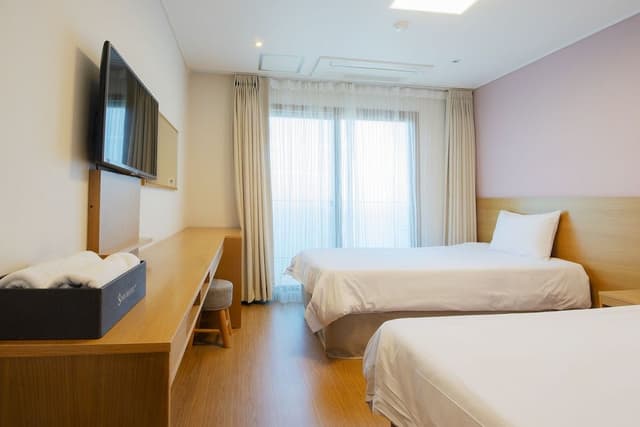 Family Twin Room