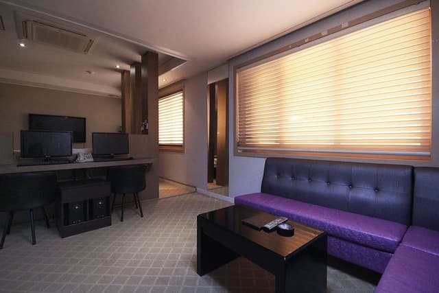 VIP Room (Extra person fee: KRW 10,000)