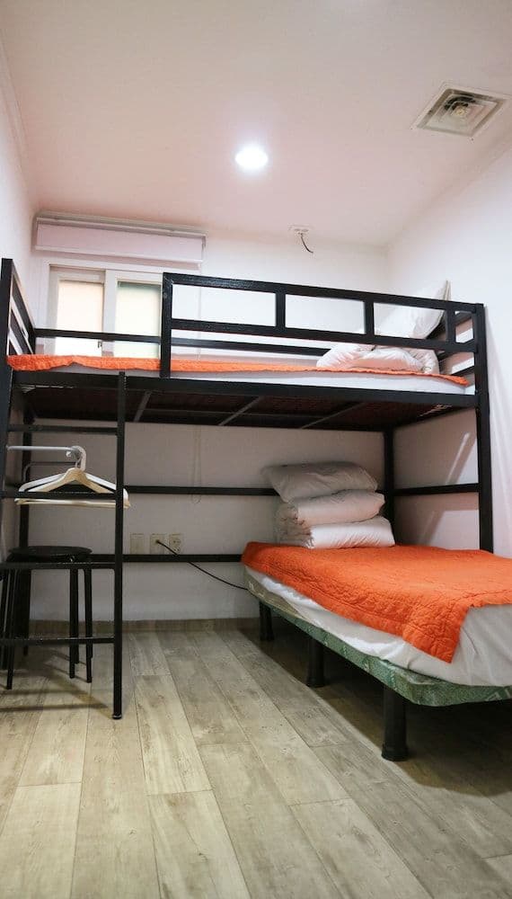 Twin Room, Shared Bathroom (Type A)