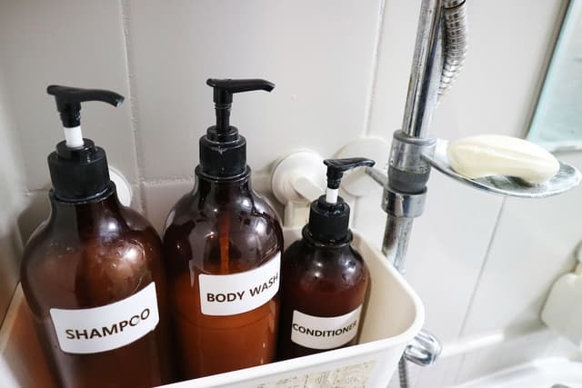 Twin Room, Shared Bathroom (Type A)
