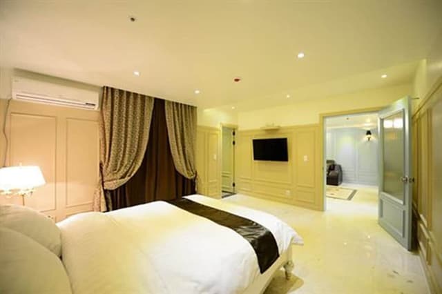 [Breakfast for 4] Suite Royal - Residence Type