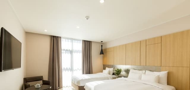 Deluxe Twin Room