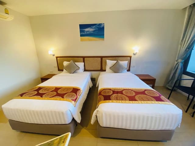 Deluxe Room, Garden View