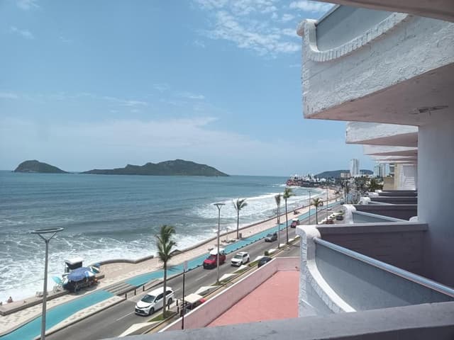 Double Room With Two Double Beds with Sea View