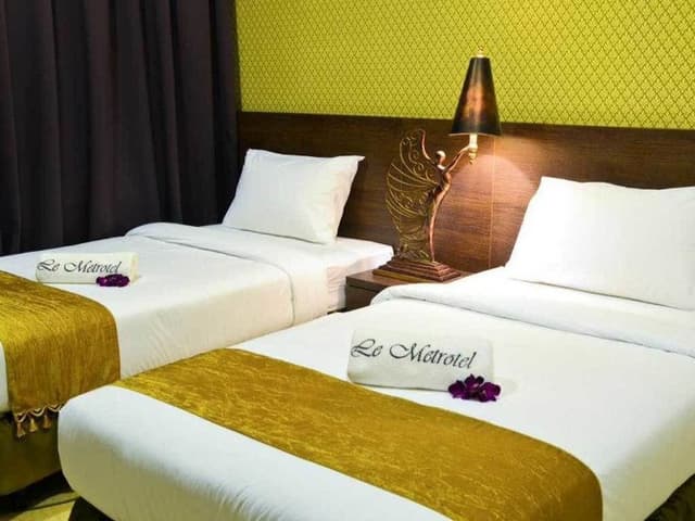Standard Twin Room