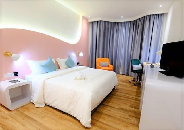 Deluxe Double Room, 1 King Bed