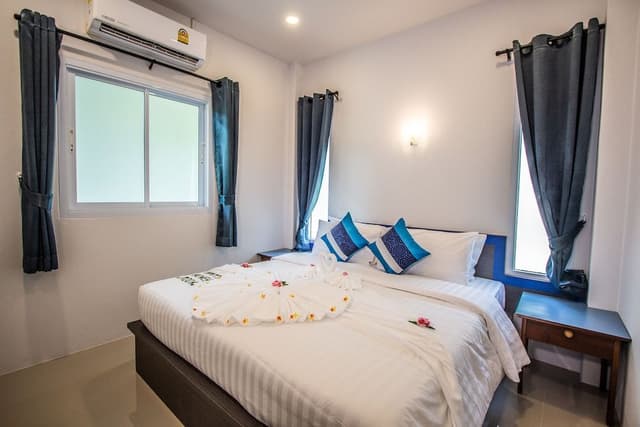 Deluxe Villa With Private Garden