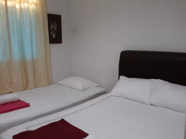 Basic Triple Room, 1 Bedroom