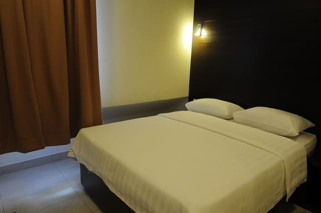 Deluxe Room, 1 Queen Bed (Window)