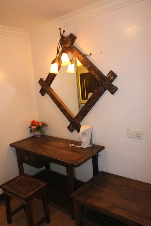 Suite, 1 King Bed