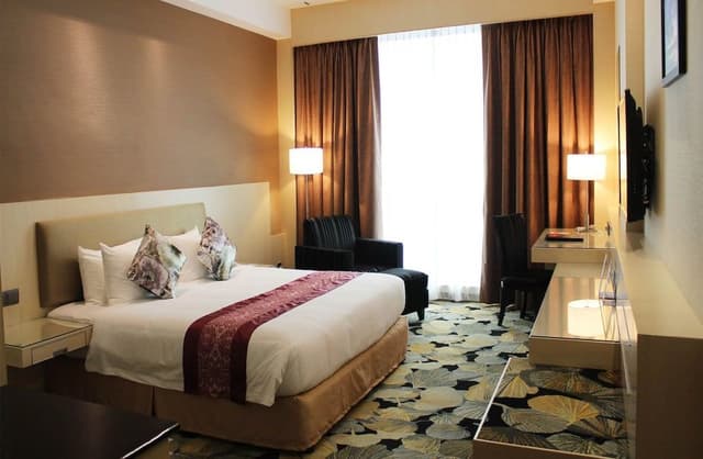 Executive Room