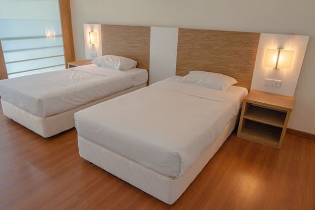 Deluxe Duplex Studio