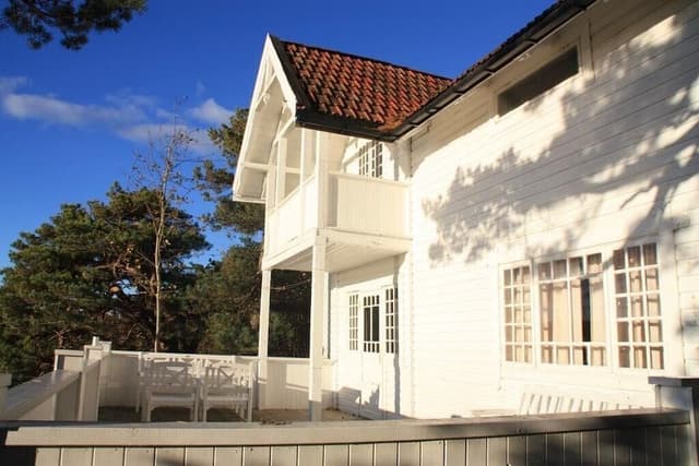 Basic Cabin, Balcony, Sea View