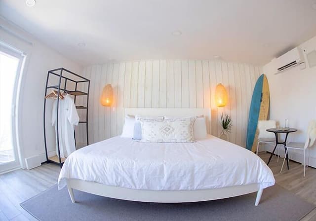 Signature Room