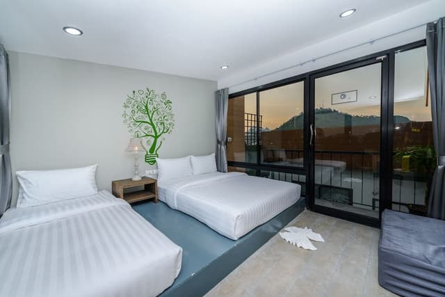 Basic Triple Room