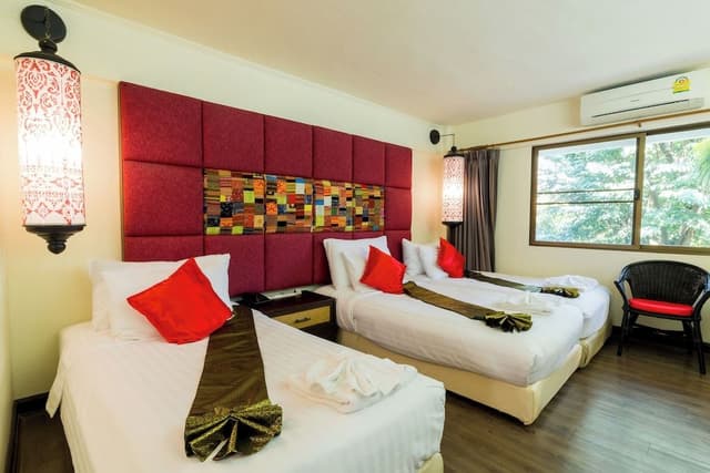 Triple Room