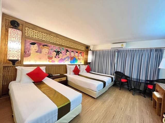 Triple Room