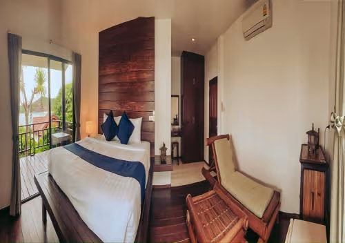 Bungalow with Sea View