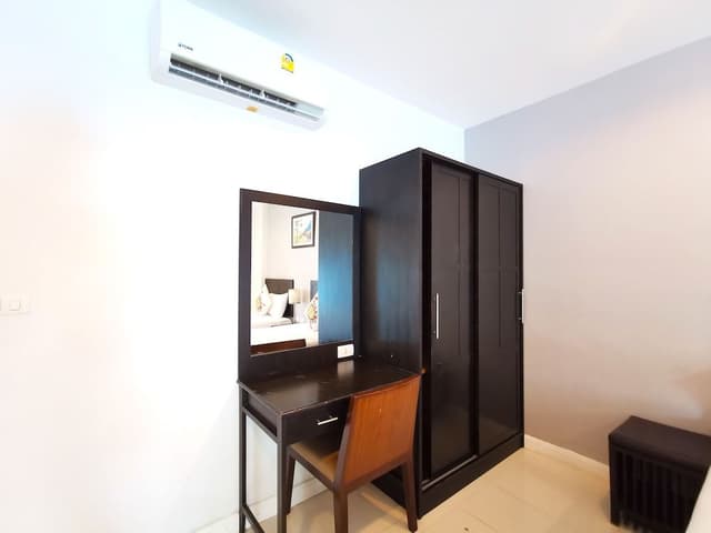 Deluxe Twin Room, Pool View