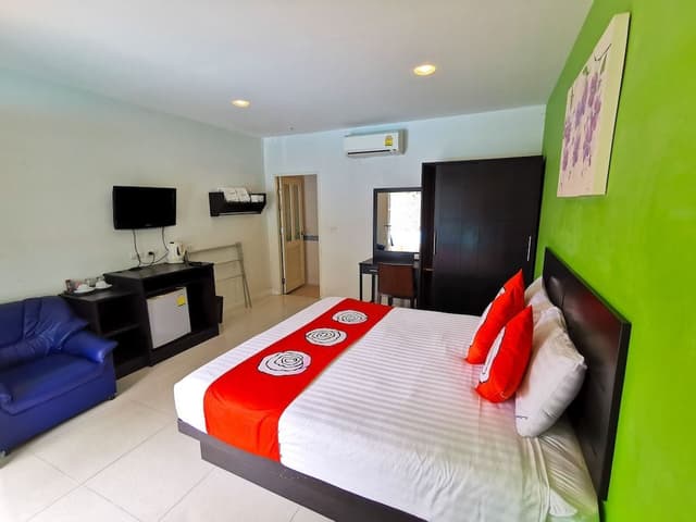 Deluxe Double Room, Pool View