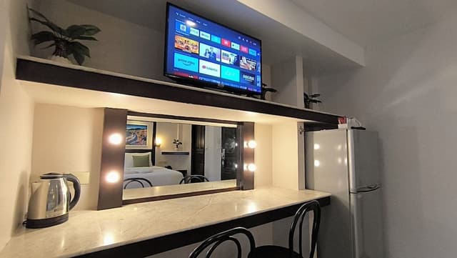 Grand Deluxe