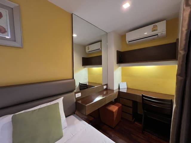 Deluxe Studio