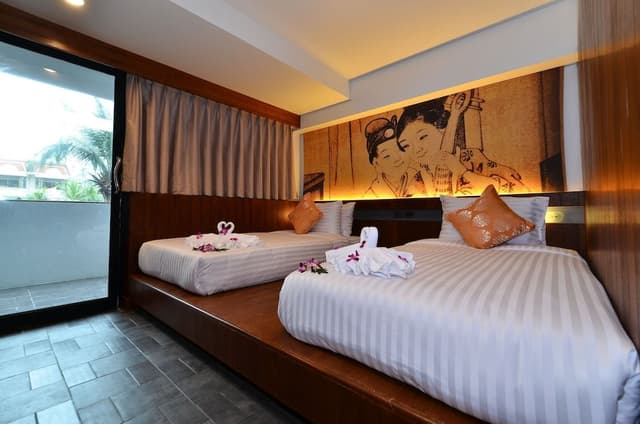 Deluxe Double or Twin Room