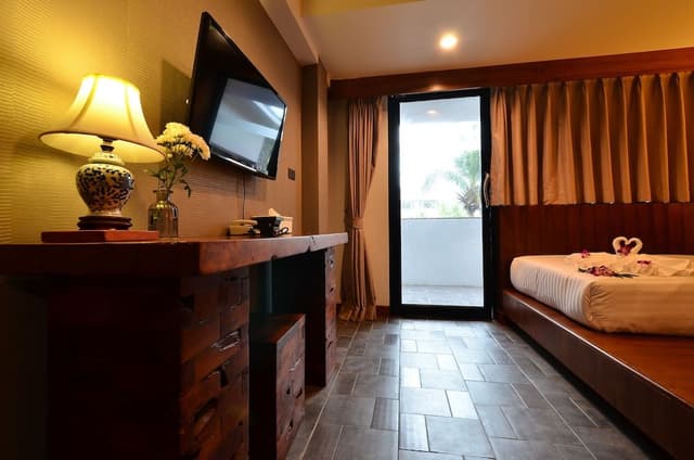 Deluxe Double or Twin Room