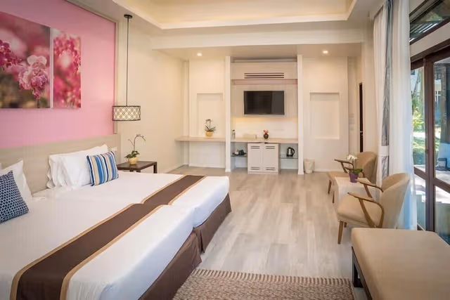 Bali Suite Poolside