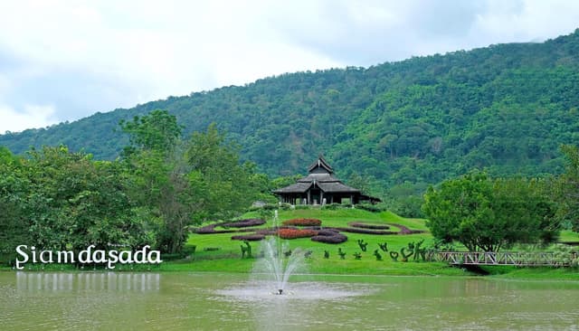 Lakeside Villa