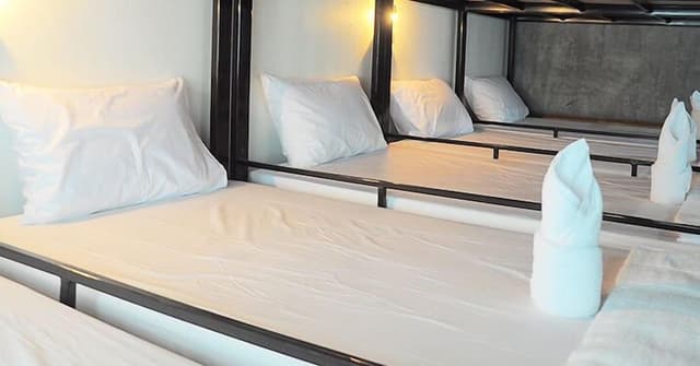 Mixed Dorm A - 8 Beds