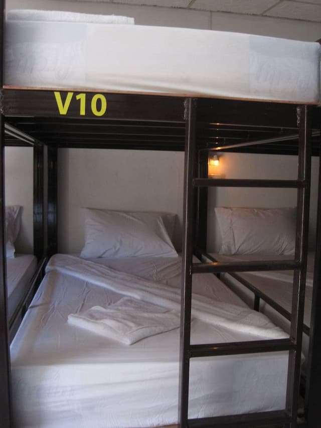 Mixed Dorm A - 8 Beds