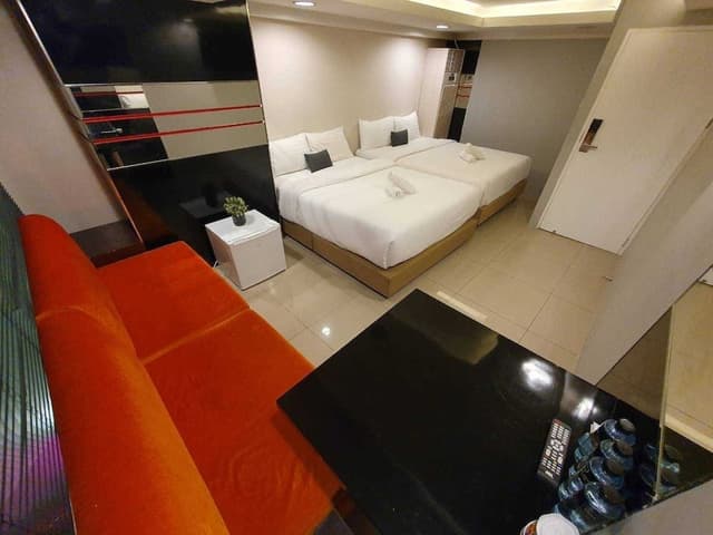 Quadruple Room with Shared Bathroom