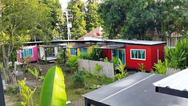 Cottage, Garden View