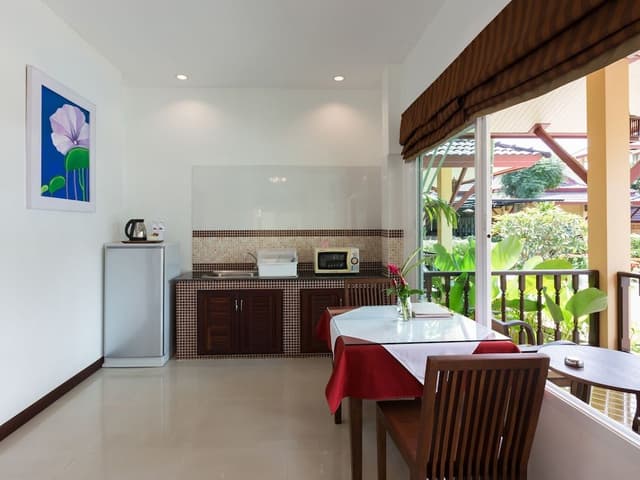 Suite Villa Pool Access
