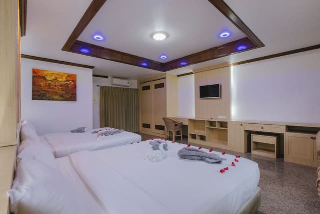 Deluxe Quadruple Room
