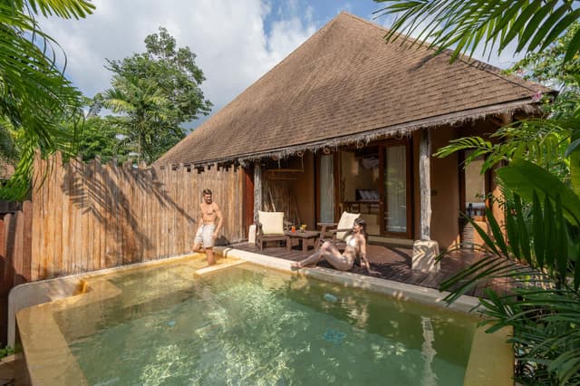 Deluxe Pool Villa