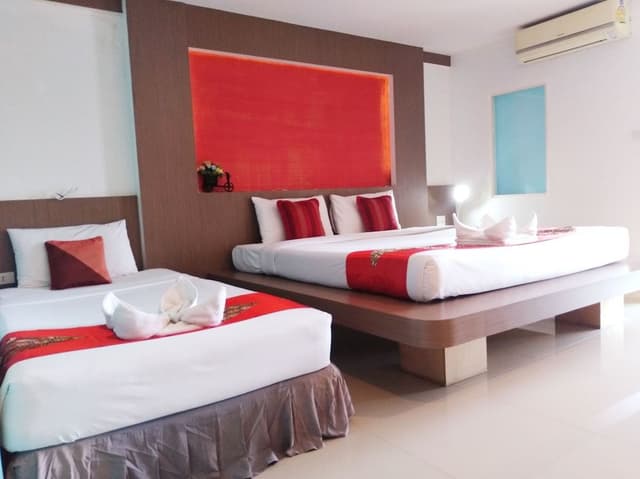 Triple Room