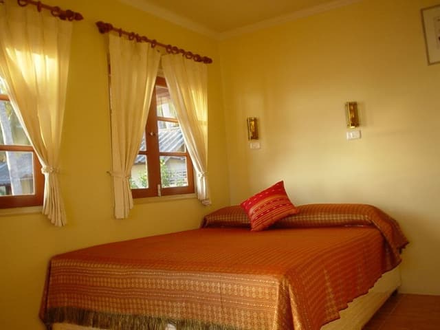 Standard Bungalow, Garden Area (Fan with Hot Water)