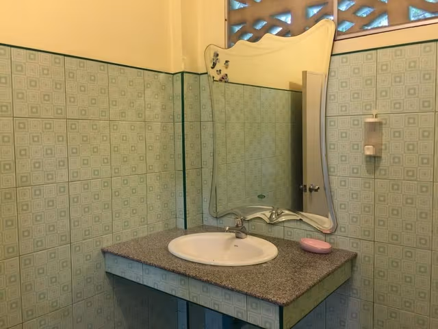 A/C Room Hot Shower