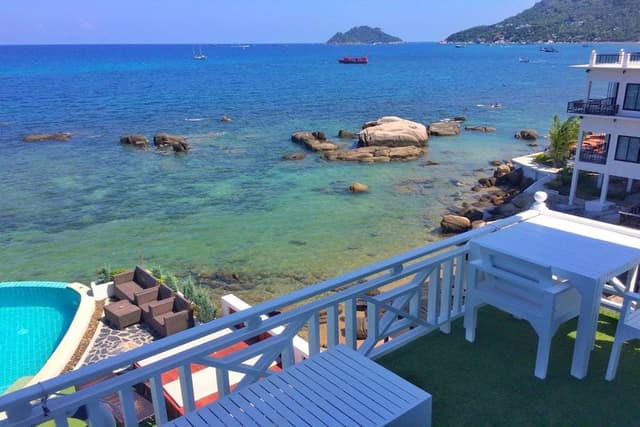 Honeymoon Suite with Sea View