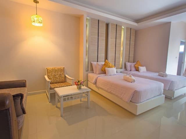 Boutique Room