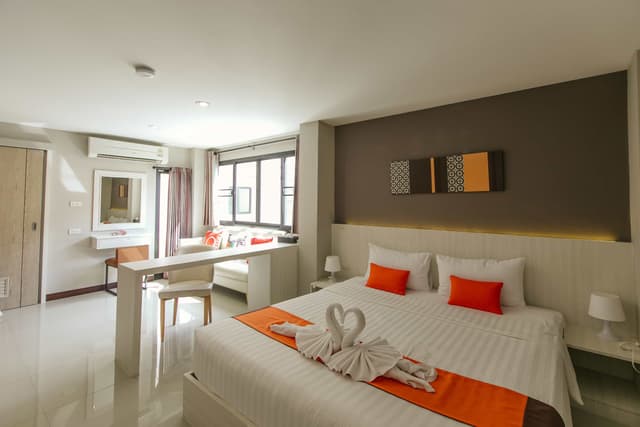 Grand Deluxe Room