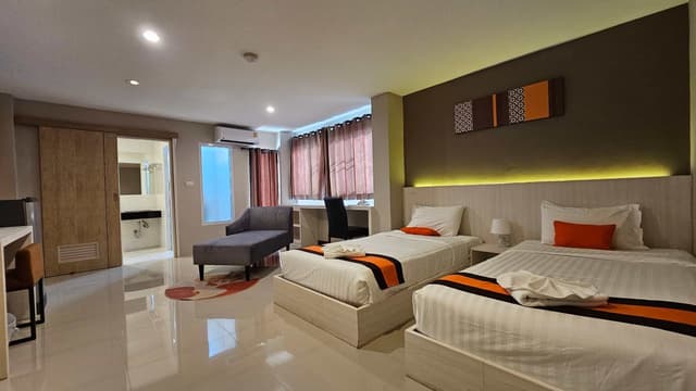 Grand Deluxe Room
