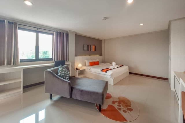 Grand Deluxe Room