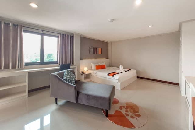 Grand Deluxe Room