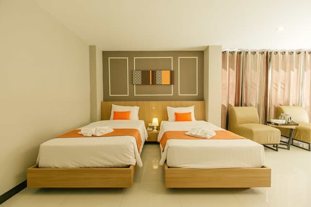 Deluxe Twin Room