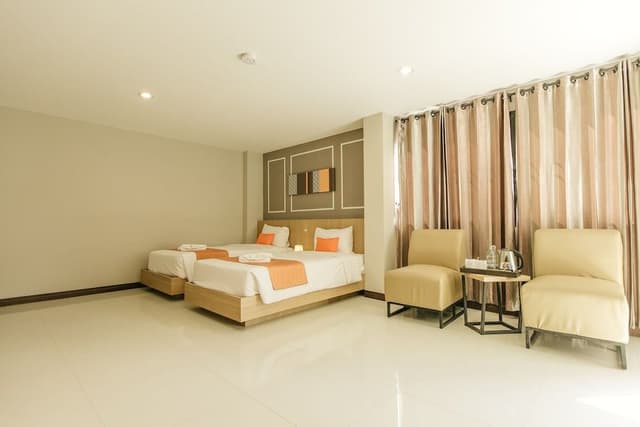 Deluxe Twin Room