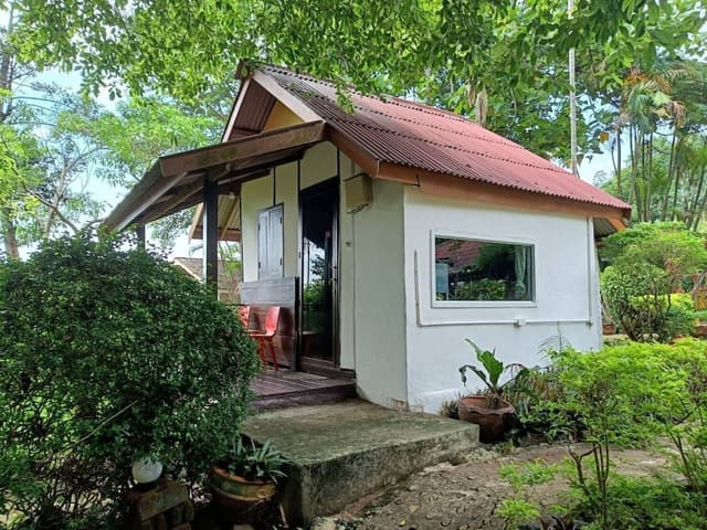 Superior Bungalow