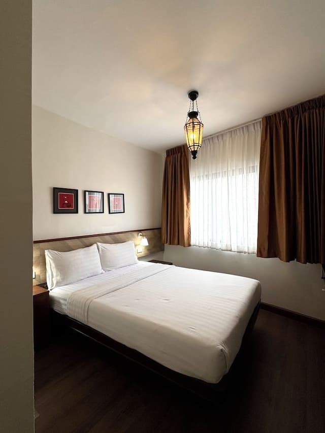 Deluxe Triple Room, 1 Double Bed with Sofa bed, City View